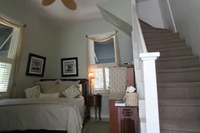 Honor Mansion - Room