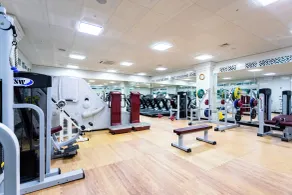 Donghae Medical Spa Convention Hotel - Fitnessbereich