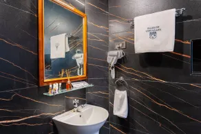 Hotel Palais De Versailles - Badrum