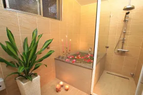 Country Grange B&B - Bathroom