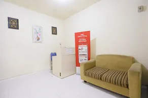 Wisma Pinggir Mitra RedDoorz - Lobby