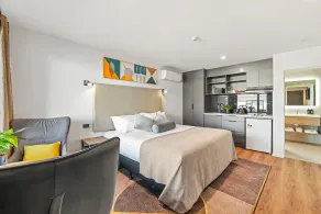 Golden Hotel - Zimmer