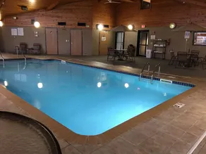 AmericInn by Wyndham Sioux City - Piscine