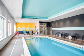 Tru By Hilton Holland, Mi - Pool