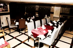 Saffron Hotel - Restaurant