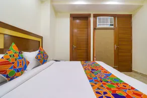 Star Corporate Suite II By FabHotels - Camera