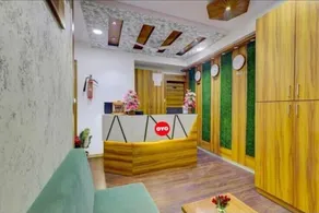 HOTEL SAROVAR INN - Reception