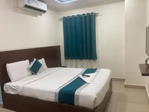 Hotel At Home Darbar Near Nexus Mall Kukatpally - Chambre