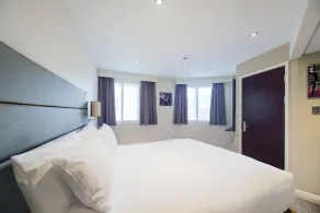 Belvilla Newport City Centre Hotel - Lifestyle - Room