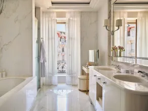 The Woodward - Auberge Collection - Salle de bain
