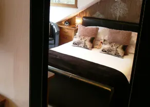 Glenville House - Adults Only - Incl FREE off-site health club with swimming pool, hot tub, sauna & steam room - Habitación