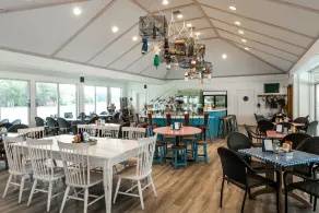 The Tides Inn - Restaurant