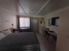 Gayndah Colonial Motor Inn - Room