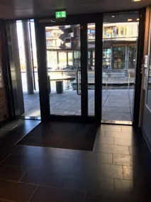 Norwegian Hotelapartments - Interior entrance