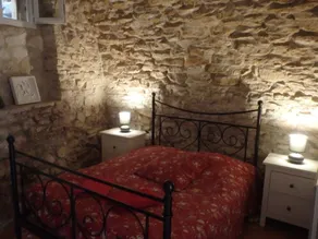 Chambres d´Hôtes Prieuré d'Orniols - Værelse