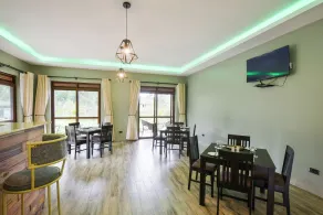 Kabale Safari Club - Restaurant