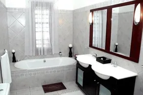 Kronenhoff Guesthouse - Baño