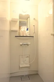 Hostel Rakutsuki - Bathroom