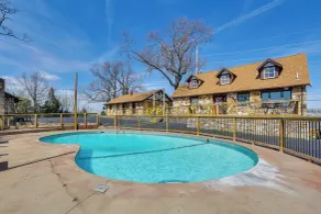 Unit 5: Prime Location, Lake of the Ozarks Apt! - Innvendig
