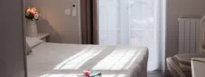 Hôtel Oasis Nice - Chambre