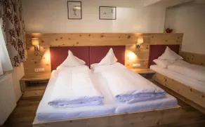 Hotel am Hof - Room
