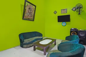 Hotel O Kost Auto Syariah Anggaswangi - Hall