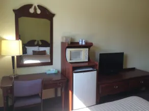 Frio Inn - Chambre