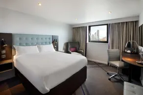 Premier Inn London Tottenham Hale - Room
