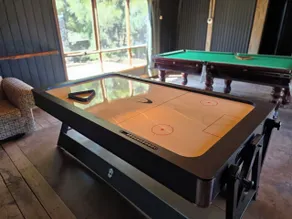 Backpacker, Worktime Accommodation at C & C - Billiards