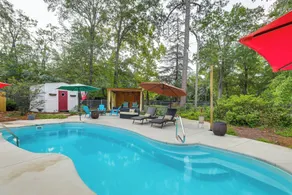 Backyard Oasis w/ Pool: Sunny Sumter Studio! - Interiør
