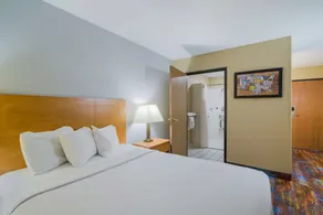 Americas Best Value Inn Fargo - Zimmer