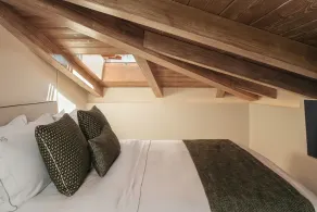 Ceci Suites - Room