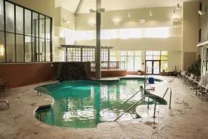 Sauder Village Heritage Inn - Pool