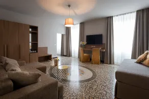 HNN Luxury Suites - Udsigt fra værelset