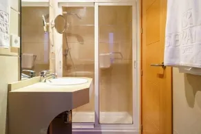 Hotel Serrano - Chambre