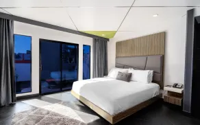 The Moment Hotel - Chambre