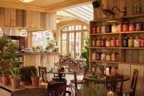 THE PIG at Bridge Place - Kent - Restaurant