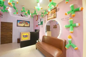 FabHotel Blue Stone - Réception