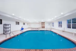 Wingate by Wyndham Columbia - Piscine