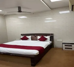 Hotel Surya Inn - Quarto