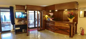 Hotel Mediterranea - Reception