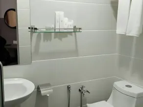 Arafah Hotel Nilai - Badezimmer