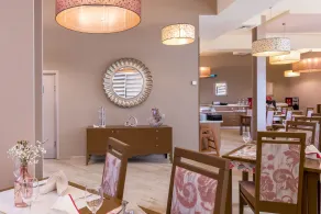 West City Hotel - Restaurant