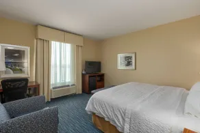 Hampton Inn & Suites Downtown Owensboro/Waterfront - Chambre