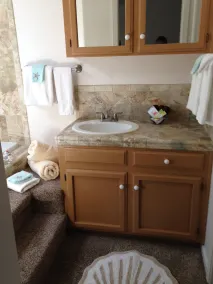 Starfish Point - Bathroom