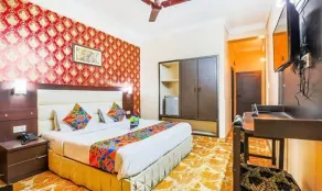 FabHotel Pramila Inn - Room