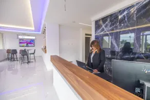 Luxury Rooms - Reception