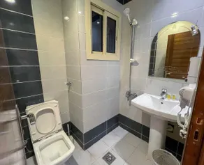 Durrat Alnamariq Hotel - Bathroom