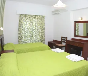 Amoudi Studios Apartments Hotel - Chambre