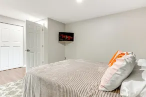 ~ 2 Mi to Downtown: Bright Apt in Lansing! - Interiør